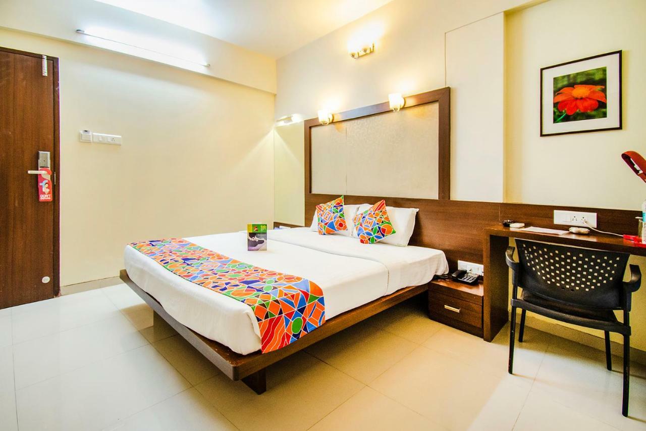 Eco Inn Pune Extérieur photo